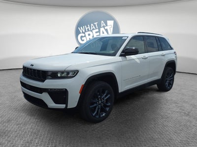 2026 Jeep Grand Cherokee Base