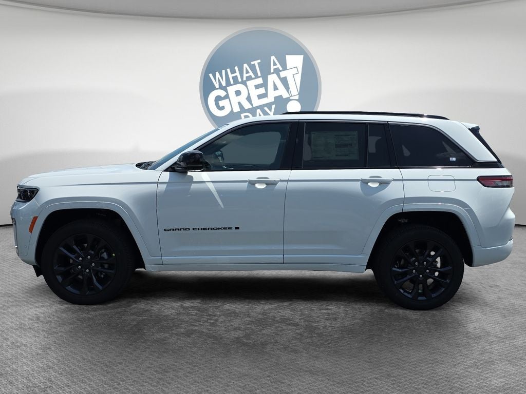 2026 Jeep Grand Cherokee Limited Reserve