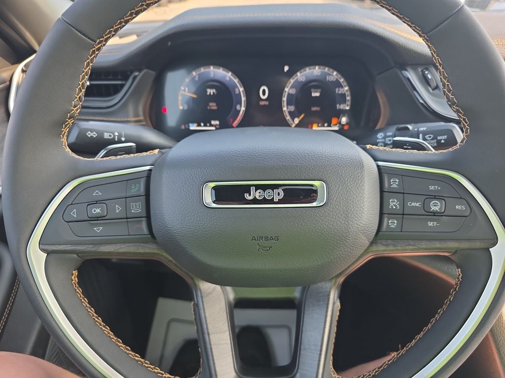 2026 Jeep Grand Cherokee Base