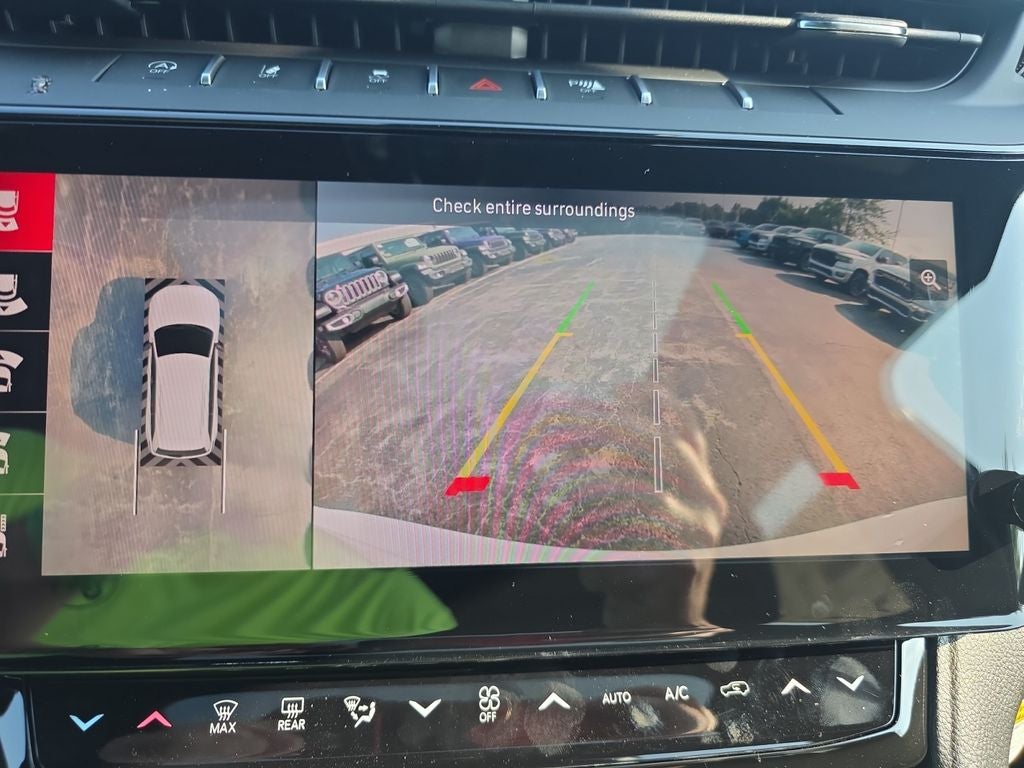 2026 Jeep Grand Cherokee Base