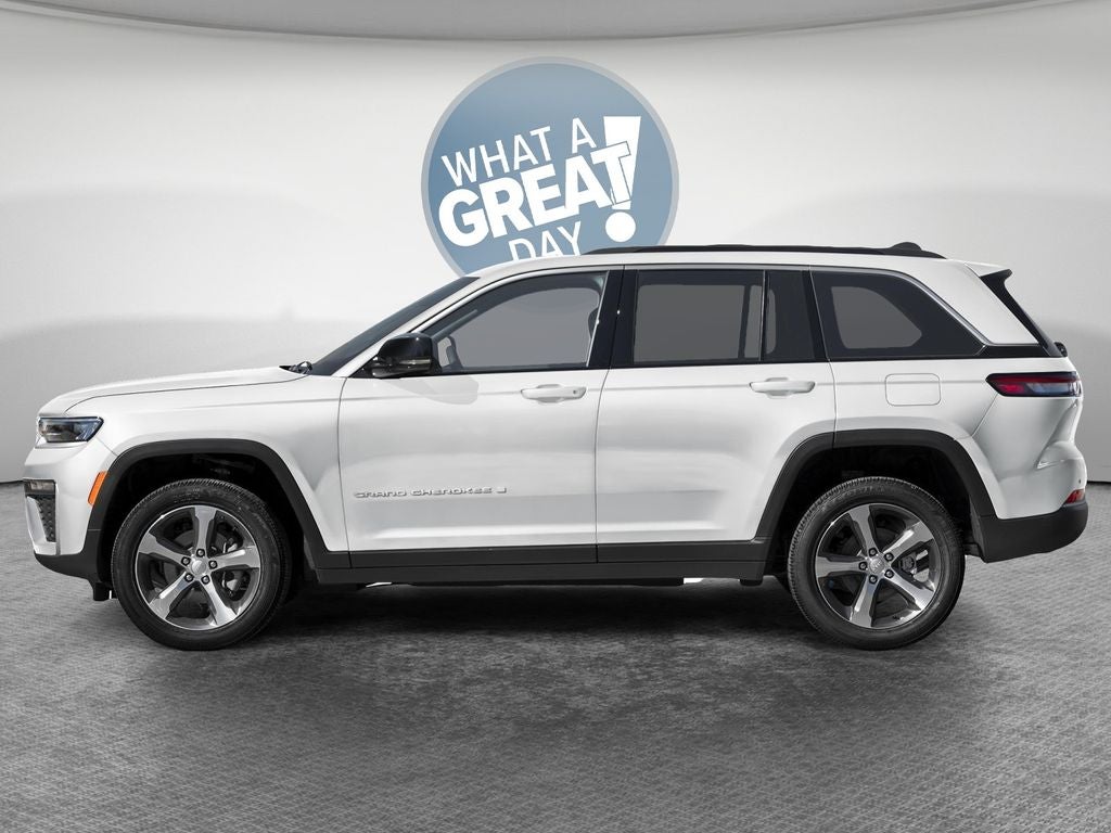 2026 Jeep Grand Cherokee Base