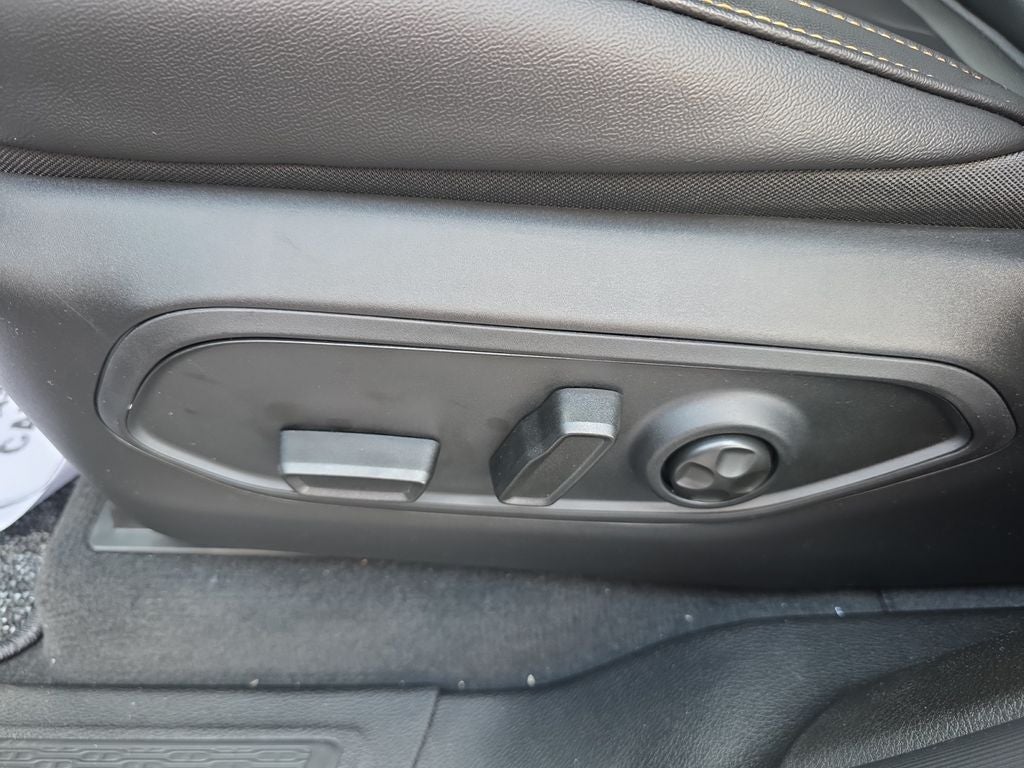 2026 Jeep Grand Cherokee Base