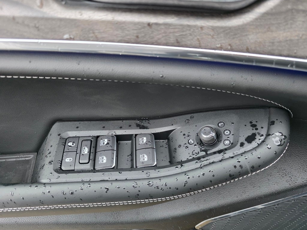 2025 Jeep Grand Cherokee Overland