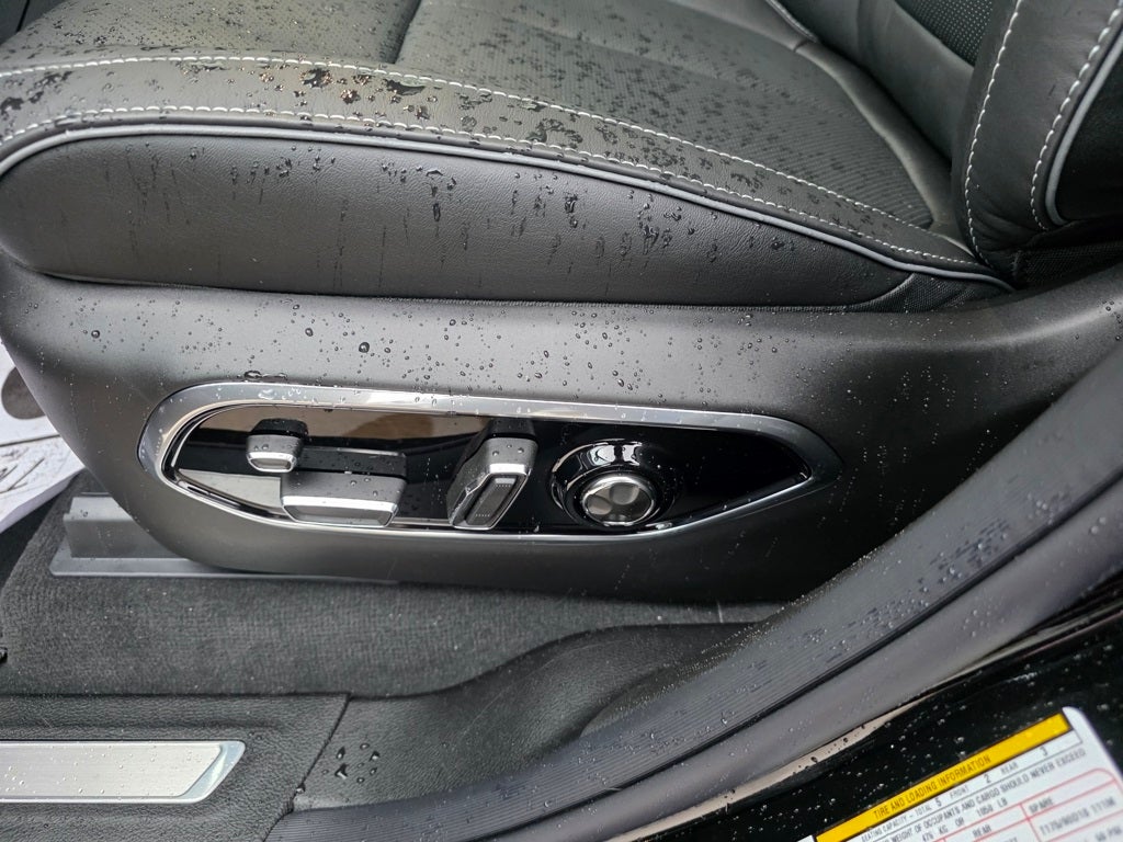 2025 Jeep Grand Cherokee Overland