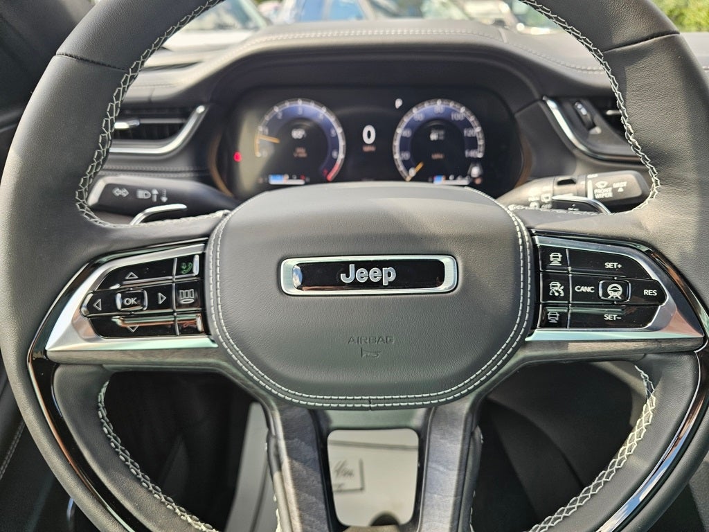 2025 Jeep Grand Cherokee Overland