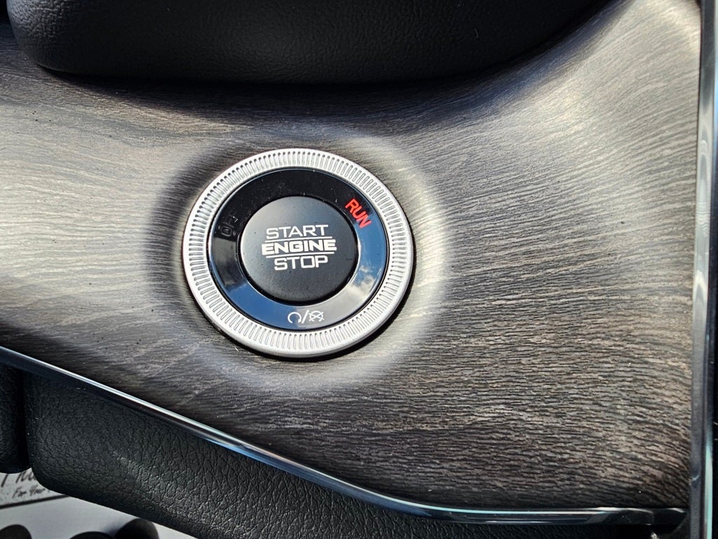 2025 Jeep Grand Cherokee Overland