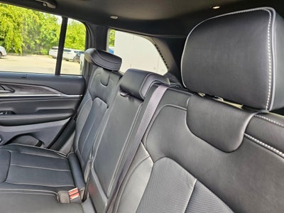 2025 Jeep Grand Cherokee Overland