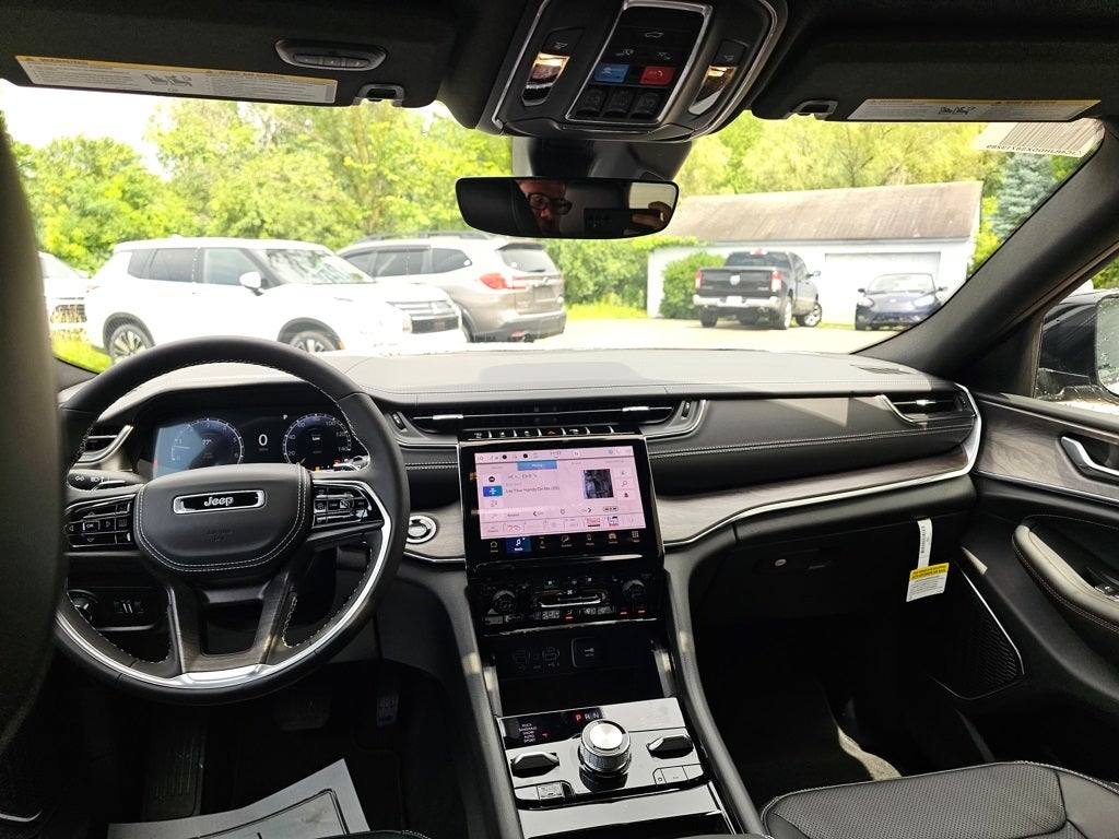 2025 Jeep Grand Cherokee Overland