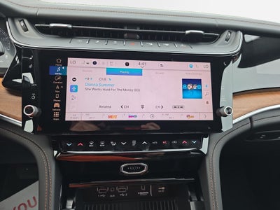 2026 Jeep Grand Cherokee Summit