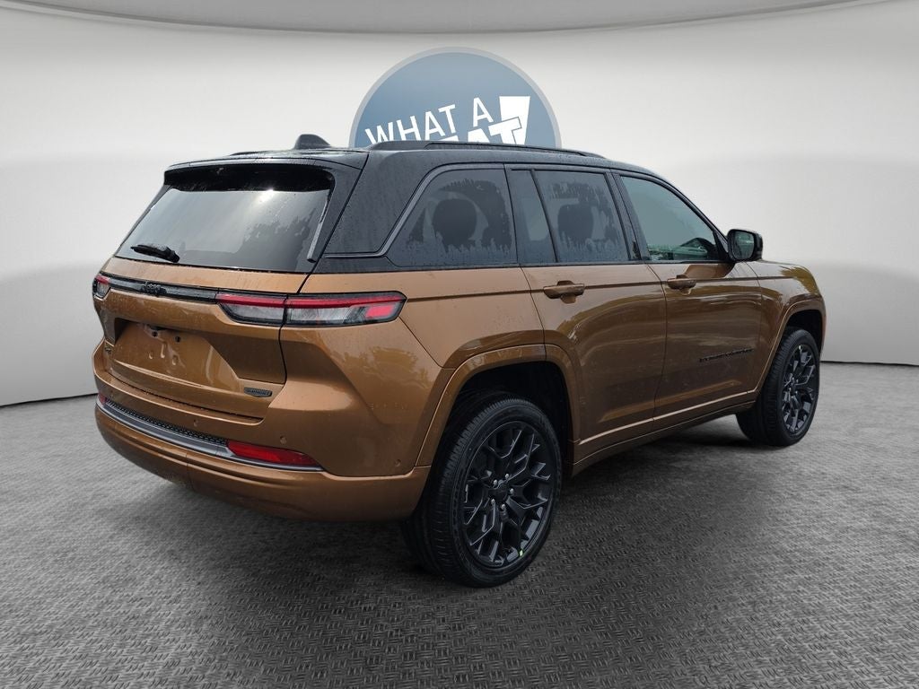 2026 Jeep Grand Cherokee Summit