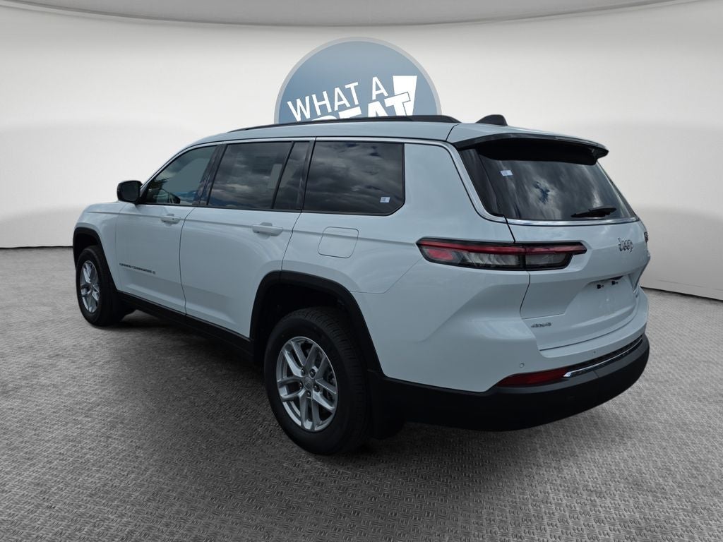 2026 Jeep Grand Cherokee Laredo