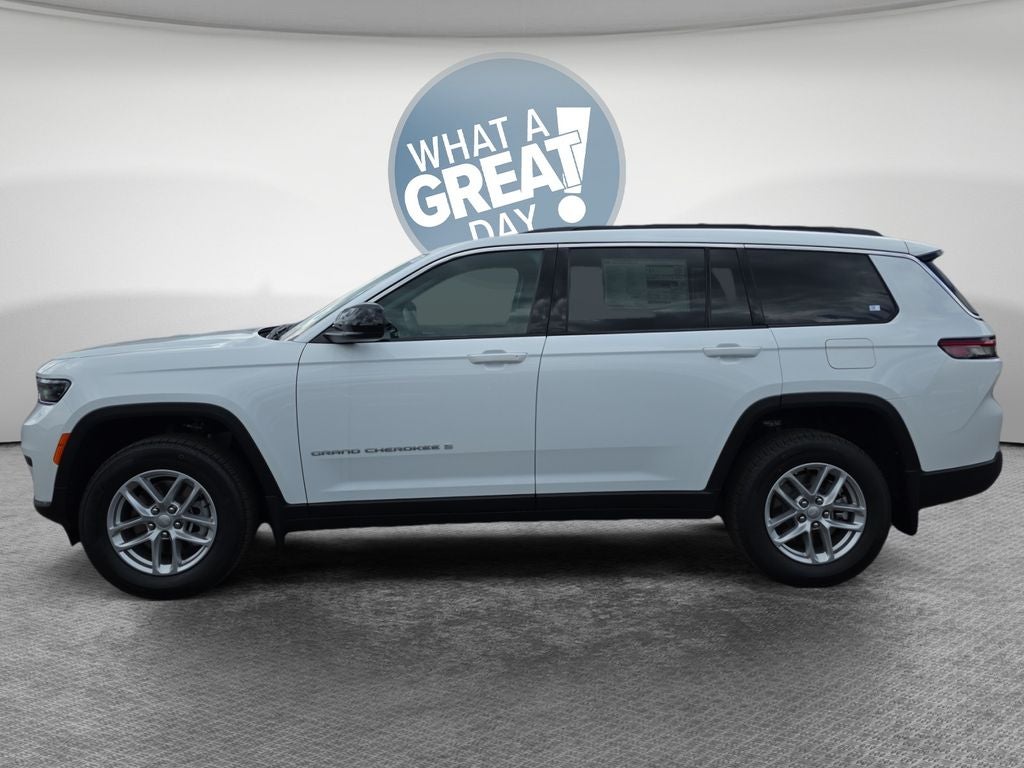 2026 Jeep Grand Cherokee Laredo