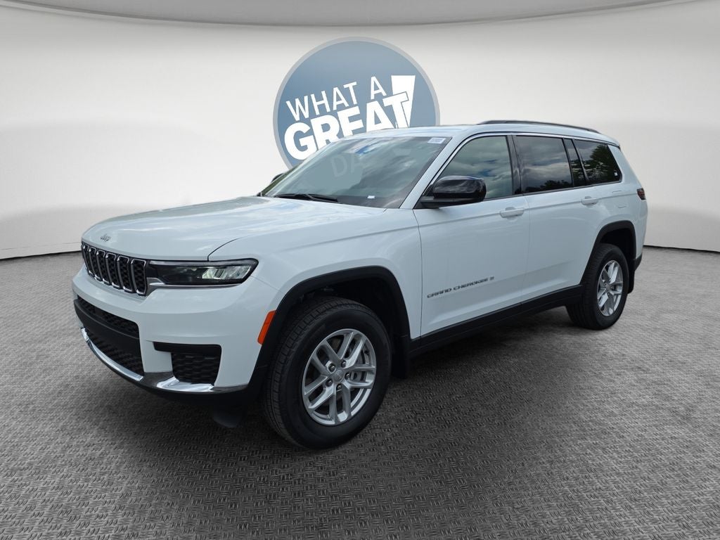 2026 Jeep Grand Cherokee Laredo