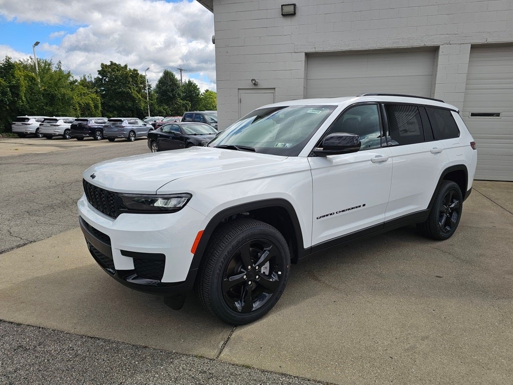 2025 Jeep Grand Cherokee Altitude X