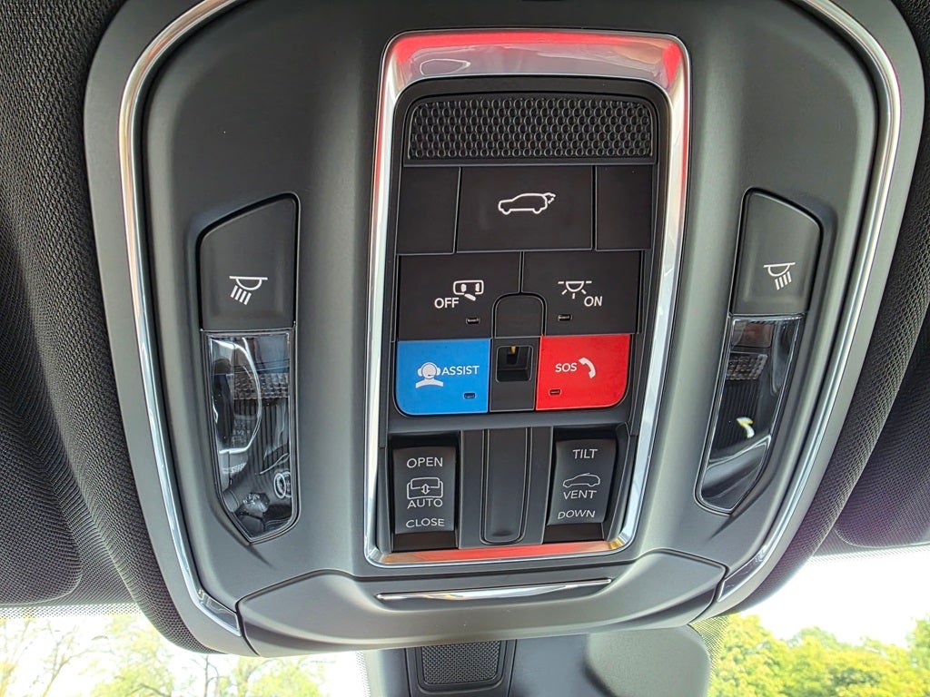 2025 Jeep Grand Cherokee Altitude X