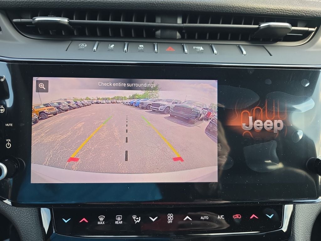 2026 Jeep Grand Cherokee Altitude