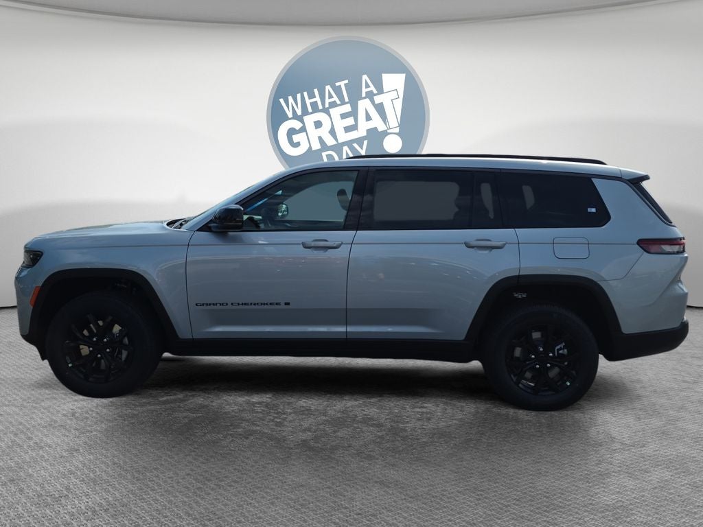 2026 Jeep Grand Cherokee Altitude