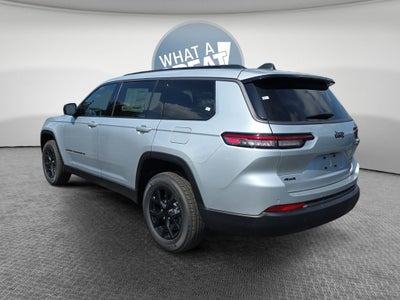 2026 Jeep Grand Cherokee Laredo