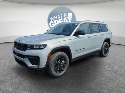 2026 Jeep Grand Cherokee Laredo