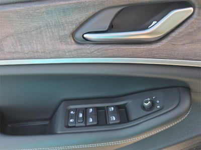 2027 Jeep Grand Cherokee Laredo Altitude