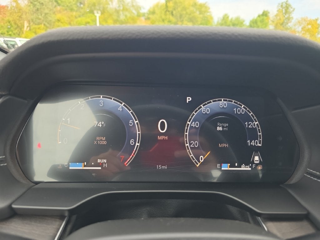 2027 Jeep Grand Cherokee Laredo Altitude