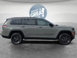2027 Jeep Grand Cherokee Laredo Altitude