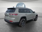 2027 Jeep Grand Cherokee Laredo Altitude