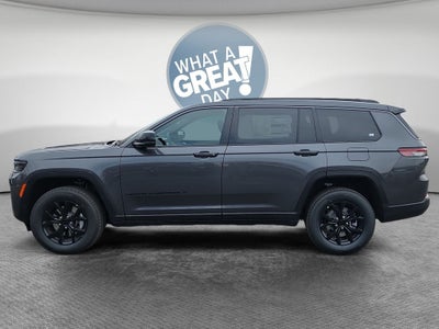 2026 Jeep Grand Cherokee Laredo