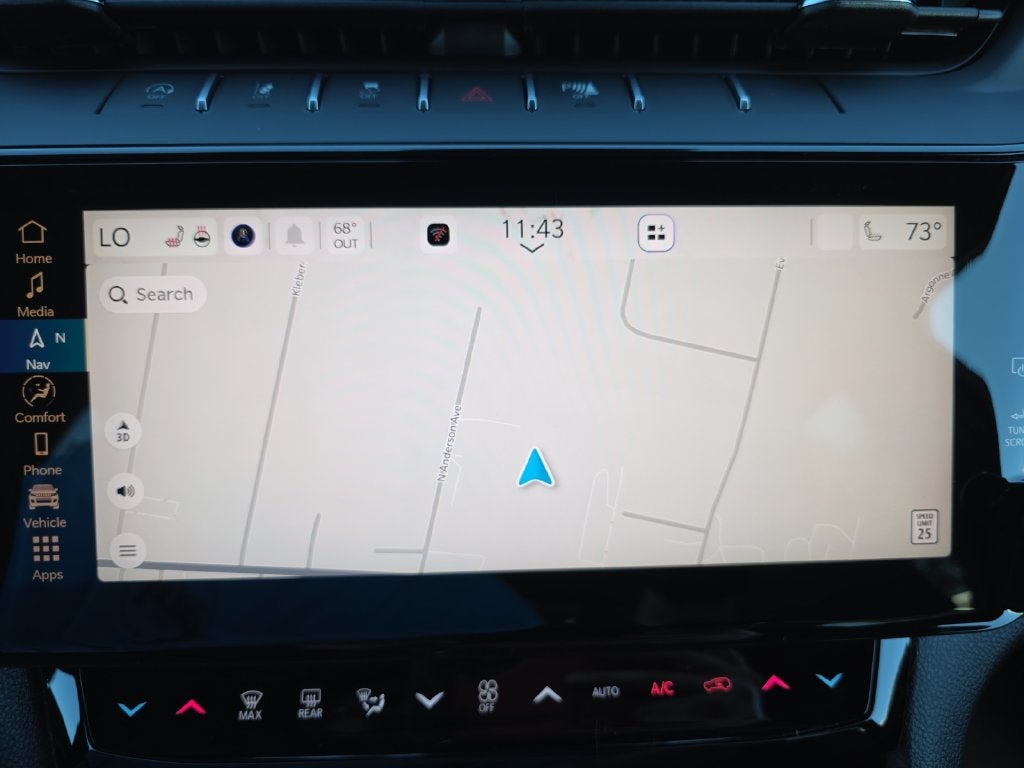 2027 Jeep Grand Cherokee Laredo Altitude