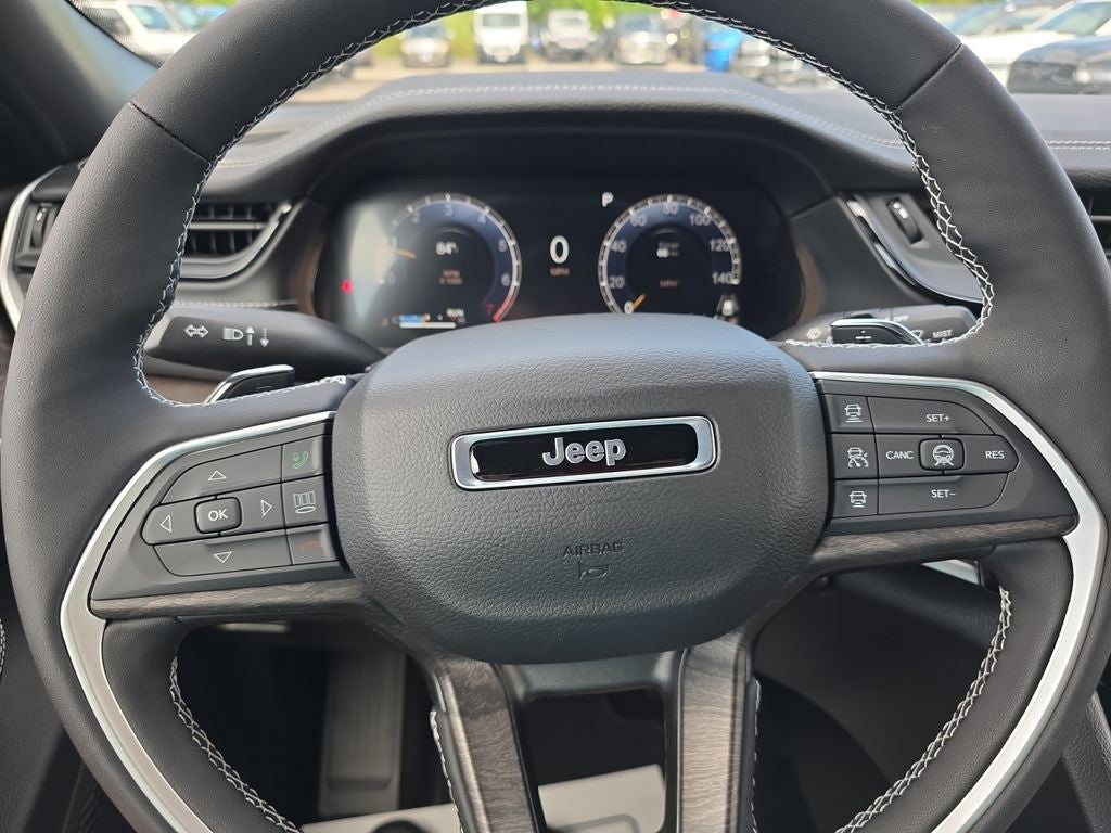 2027 Jeep Grand Cherokee L Laredo Altitude