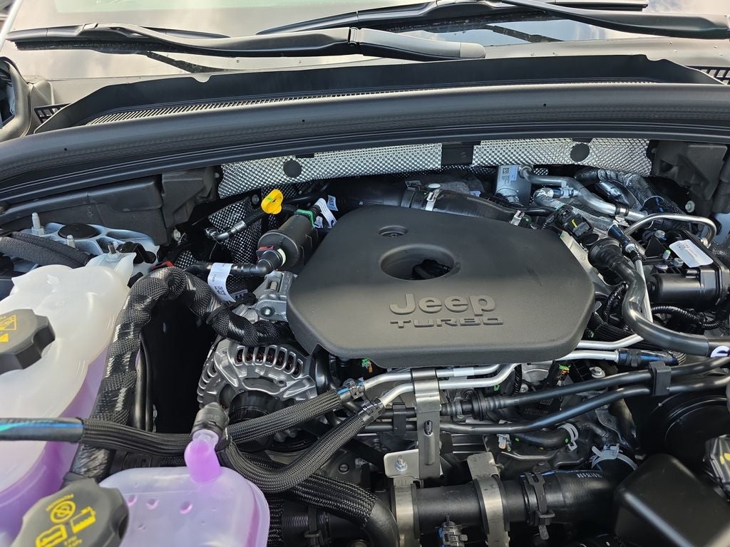 2027 Jeep Grand Cherokee L Laredo Altitude