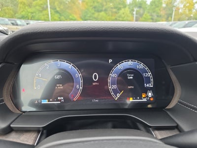 2027 Jeep Grand Cherokee Laredo Altitude