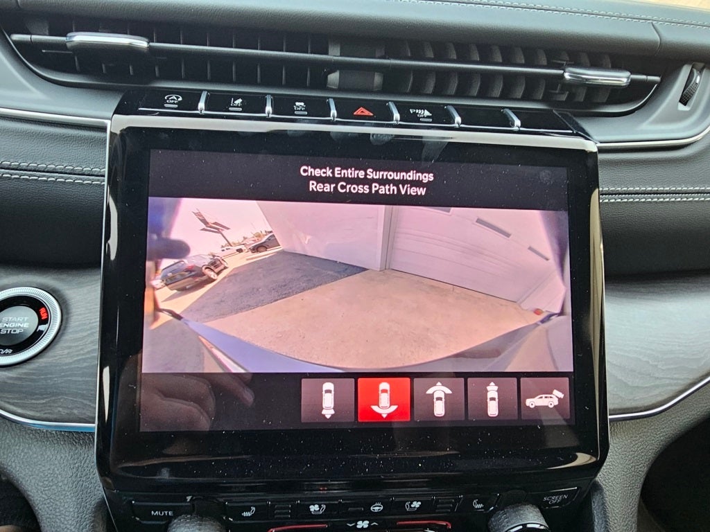 2025 Jeep Grand Cherokee Overland