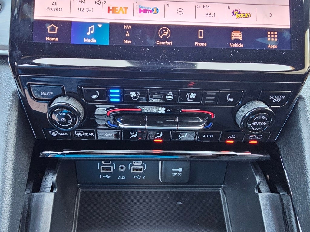 2025 Jeep Grand Cherokee Overland