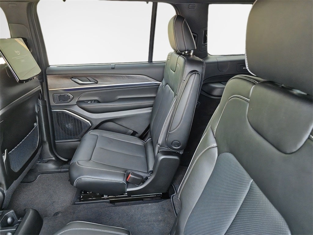 2025 Jeep Grand Cherokee Overland