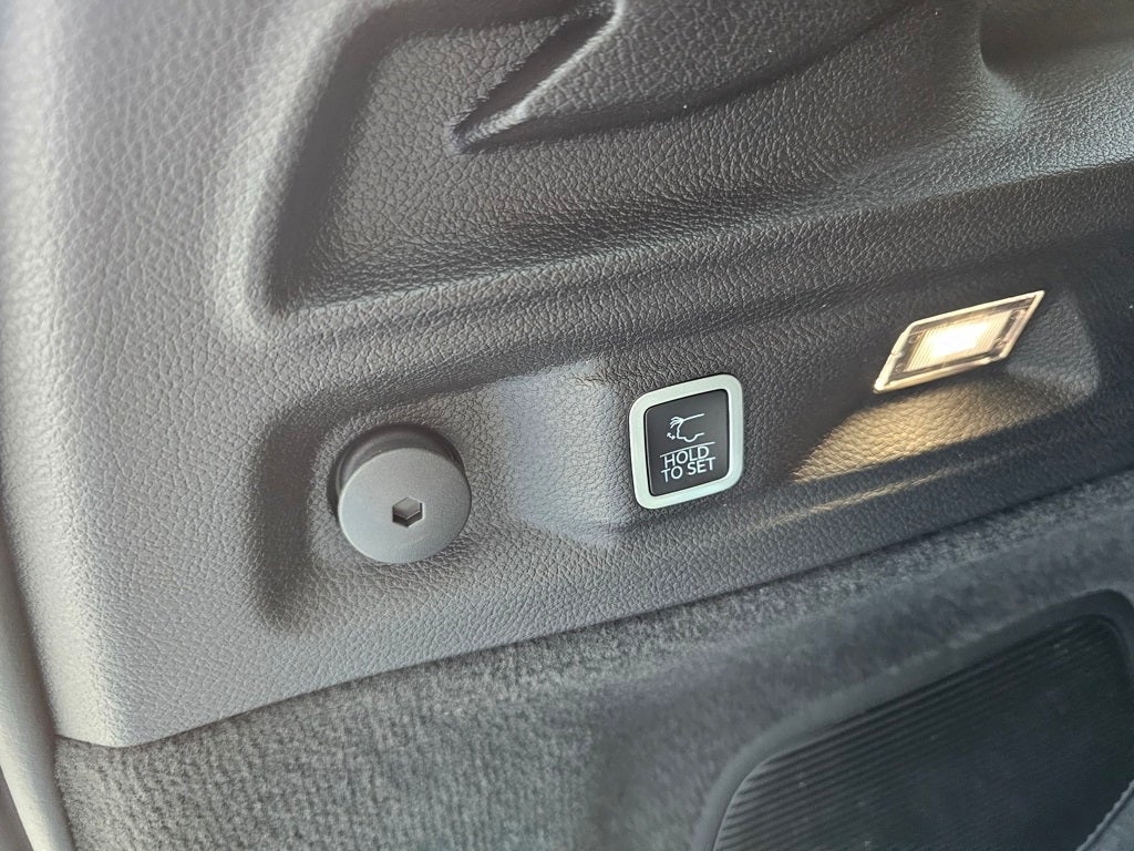 2025 Jeep Grand Cherokee Overland