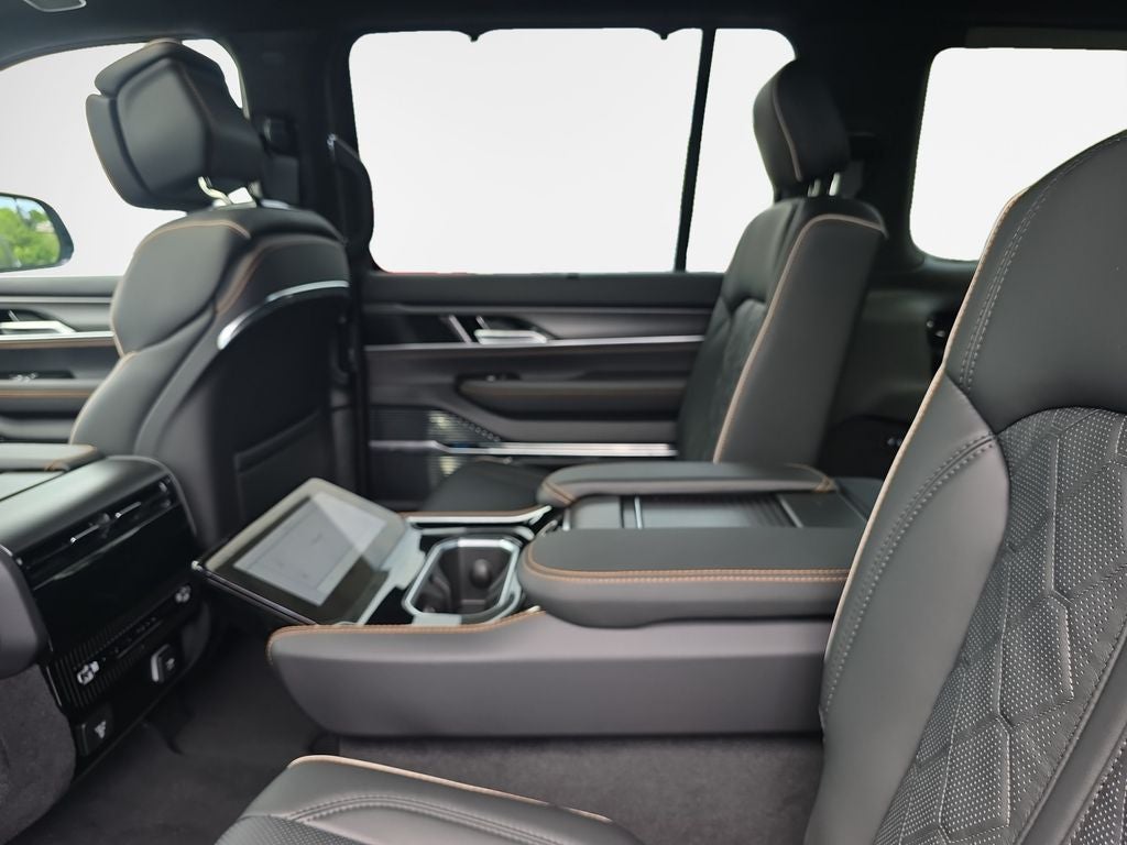2026 Jeep Grand Wagoneer Summit Reserve