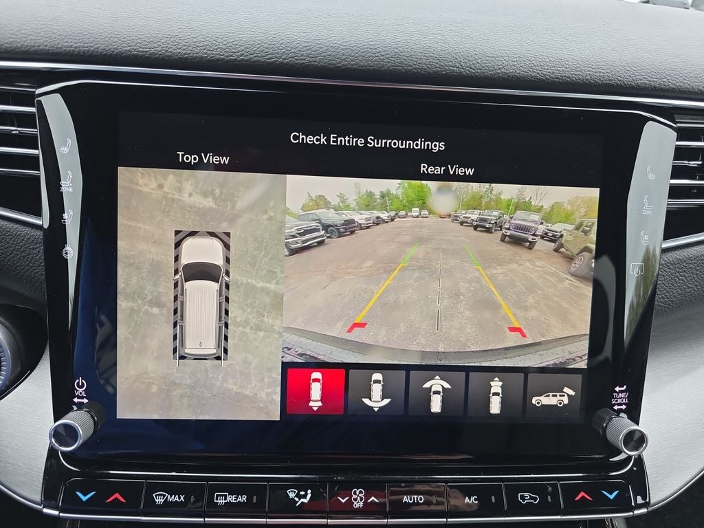 2026 Jeep Grand Wagoneer Base