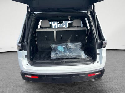 2026 Jeep Grand Wagoneer Base