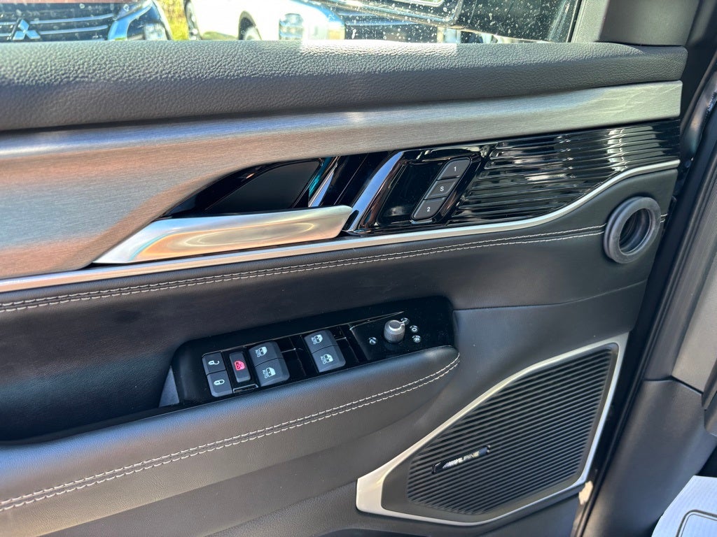 2025 Jeep Wagoneer Series II