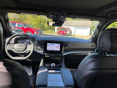 2025 Jeep Wagoneer Series II