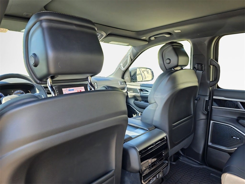 2025 Jeep Wagoneer Series II