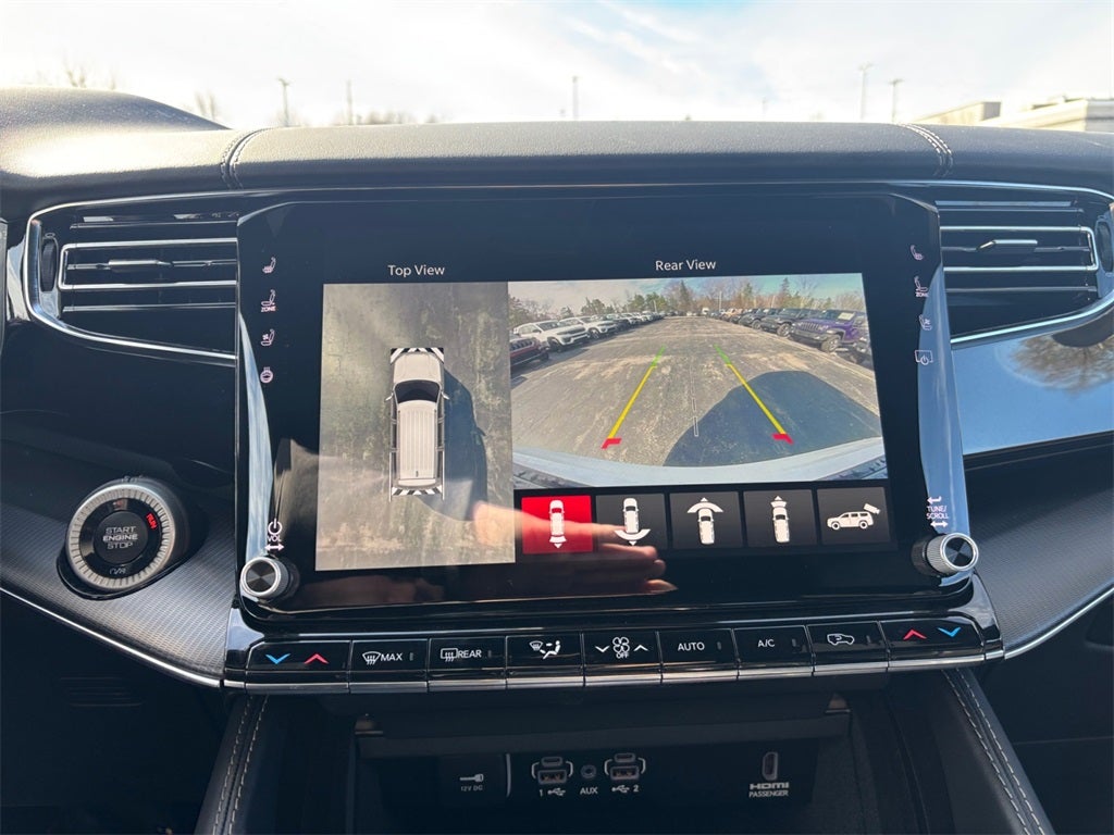 2026 Jeep Grand Wagoneer Summit