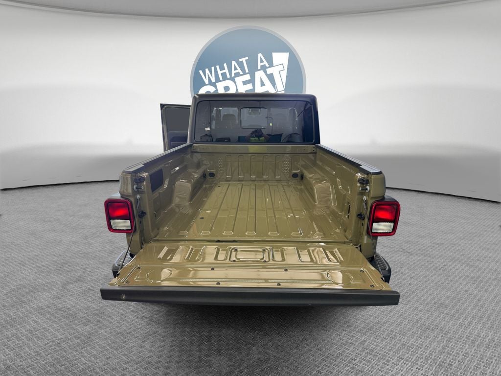 2026 Jeep Gladiator Sport S