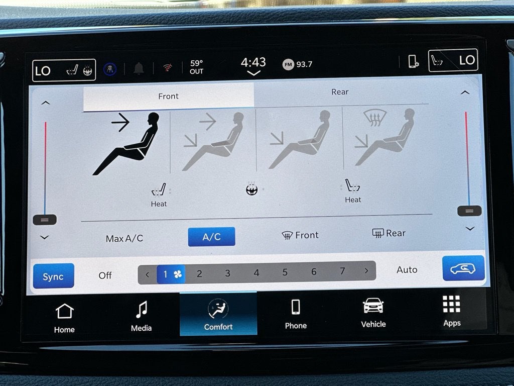 2026 Chrysler Pacifica Select