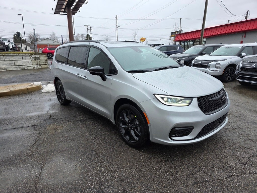 2026 Chrysler Pacifica Limited