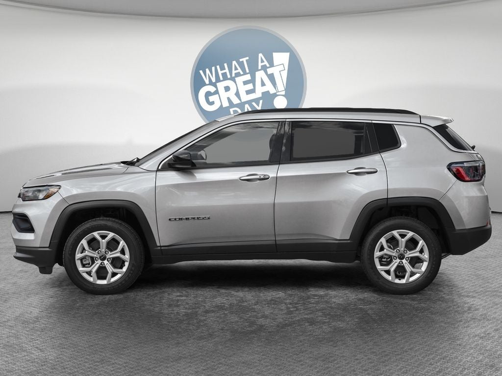 2026 Jeep Compass Base