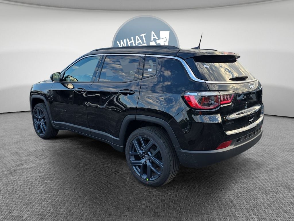 2026 Jeep Compass Base