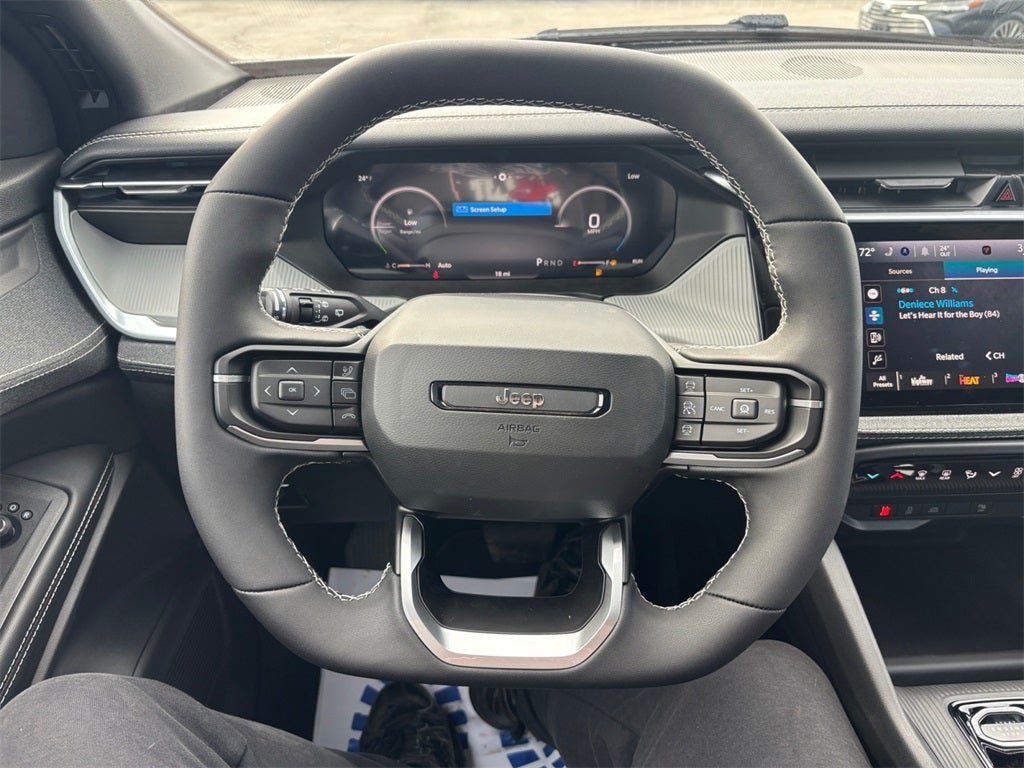 2026 Jeep Cherokee Laredo