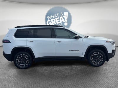 2026 Jeep Cherokee Laredo